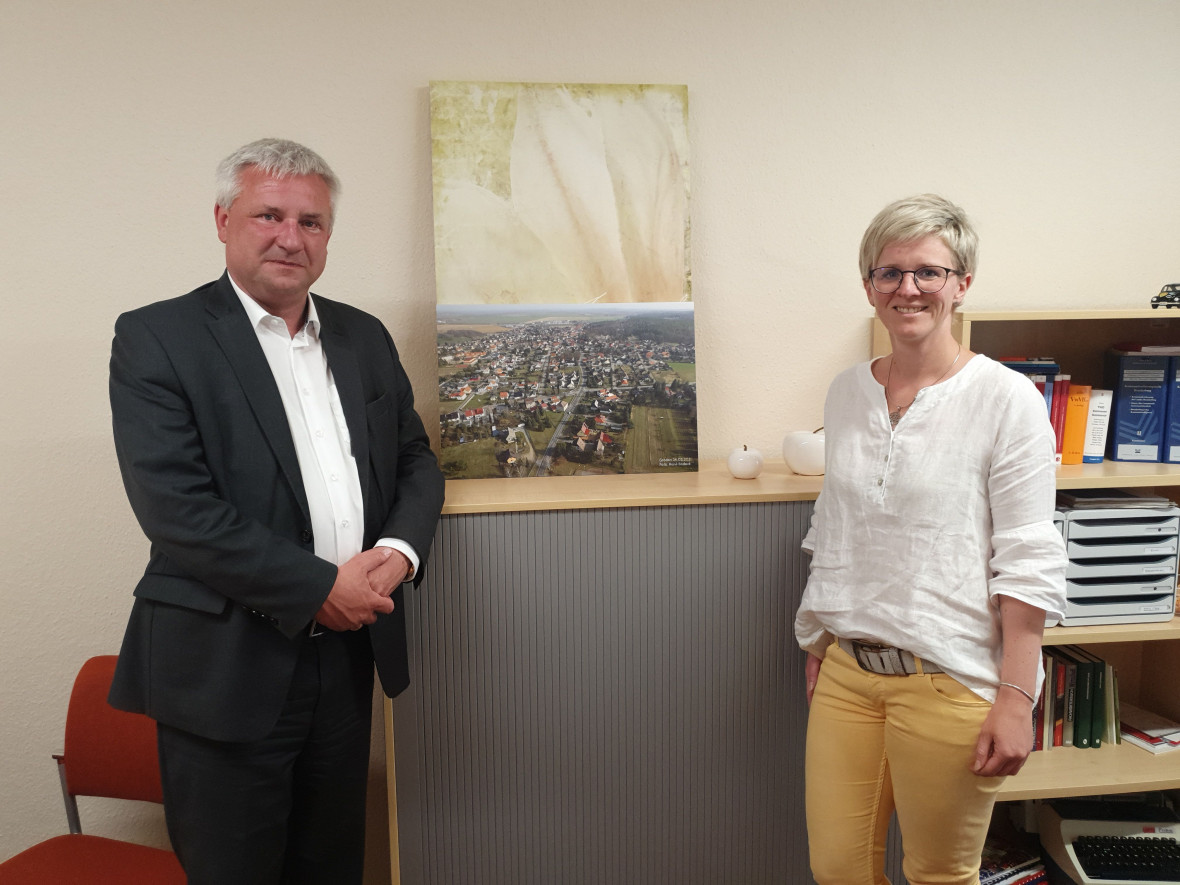 Knut Abraham mit Amtsdirektorin Kathleen Wilken Knut Abraham mit Amtsdirektorin Kathleen Wilken